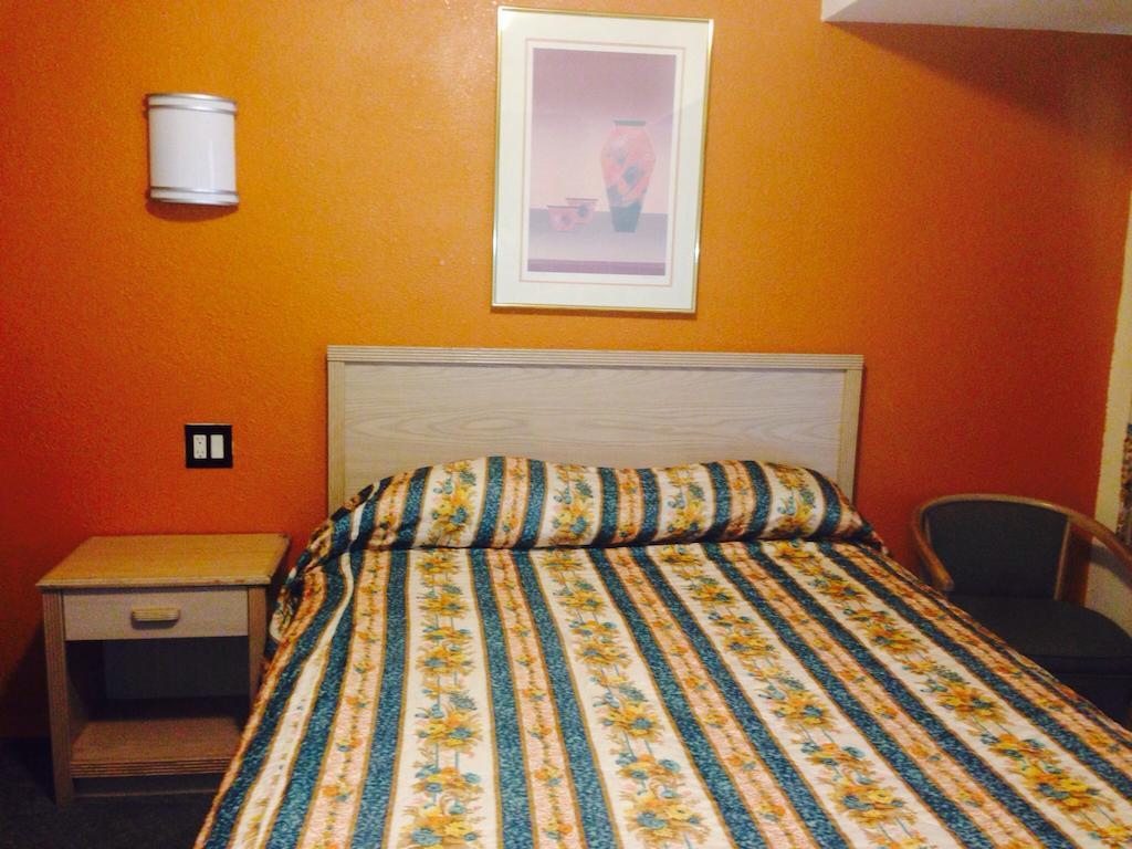 Desert Inn Westmorland Rum bild